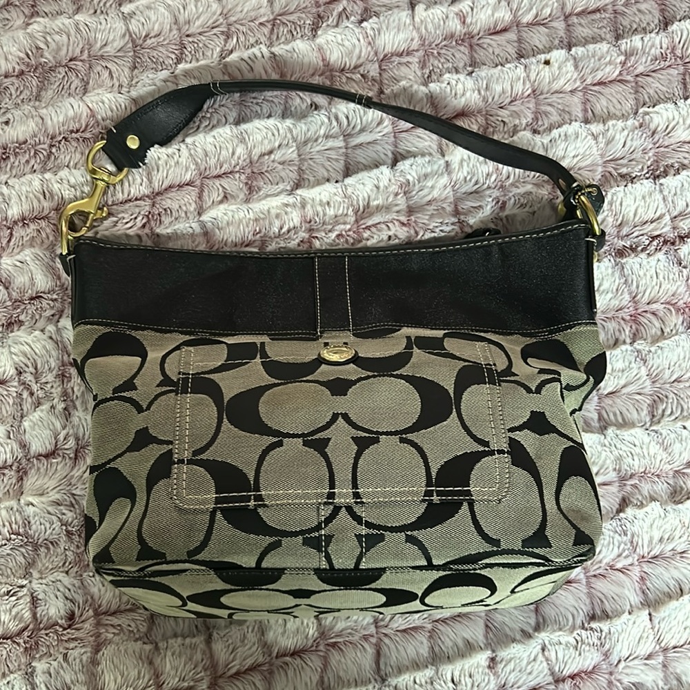 Coach Classic Handbag Like New